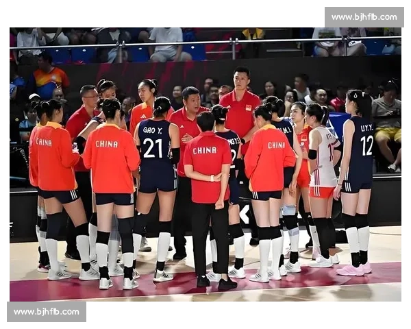中国女排迎战泰国女排 激烈对决背后的团队拼搏与战略较量